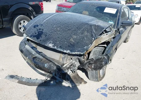 2012 Ford Mustang V6 Premium из США, поврежденный, VIN 1ZVBP8AM8C5274037